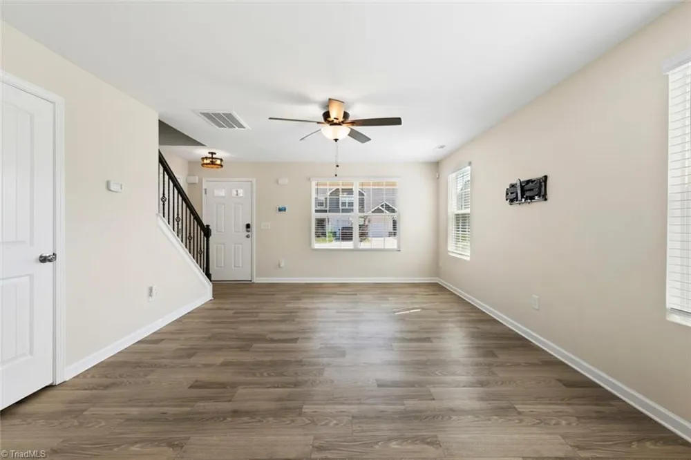 7649 Oliver Park Drive Whitsett, NC 27377