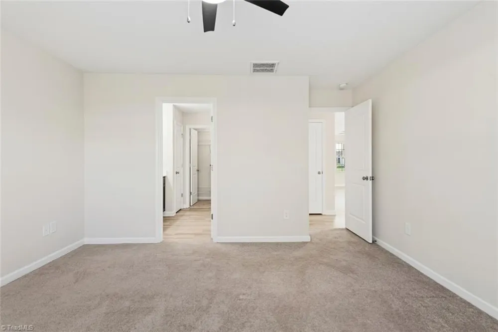 7649 Oliver Park Drive Whitsett, NC 27377