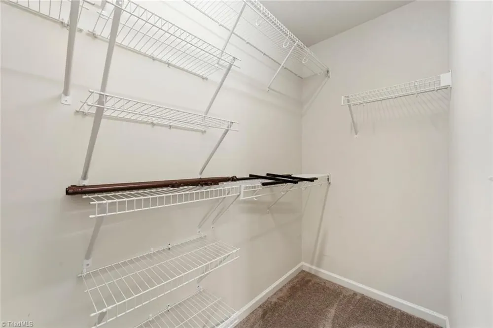 7649 Oliver Park Drive Whitsett, NC 27377