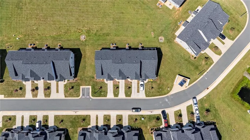 7649 Oliver Park Drive Whitsett, NC 27377