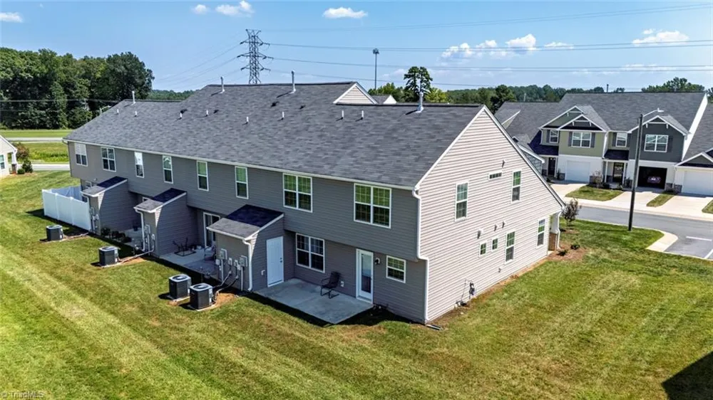 7649 Oliver Park Drive Whitsett, NC 27377