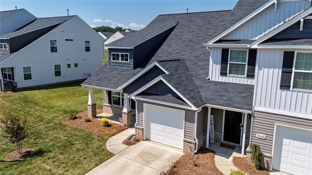 7649 Oliver Park Drive Whitsett, NC 27377