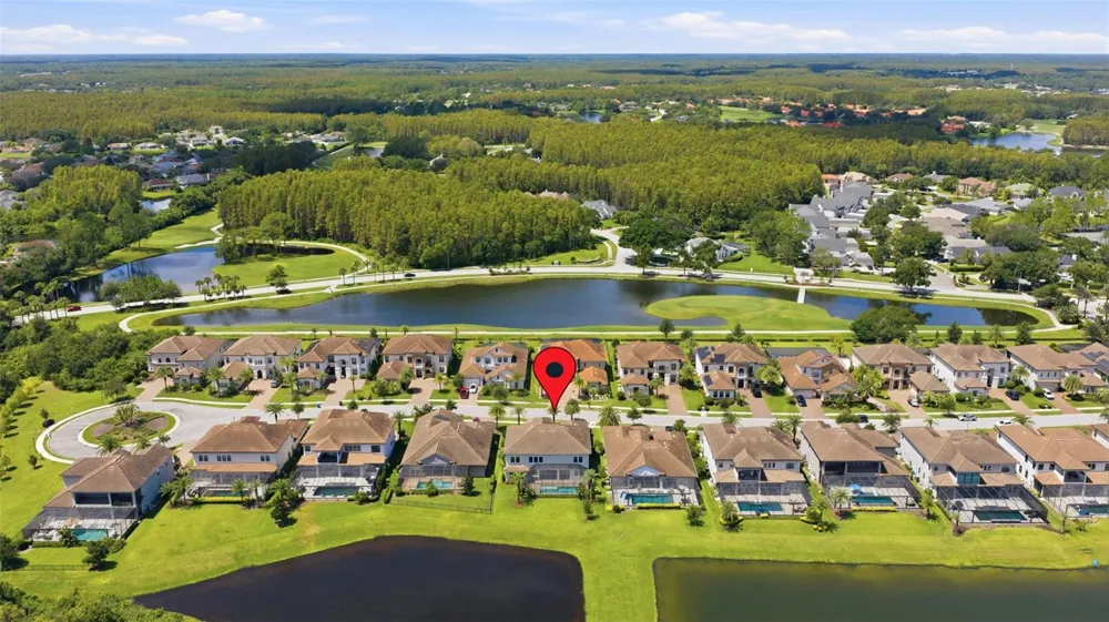 18615 RUE BEAUVAIS Lutz, FL 33558
