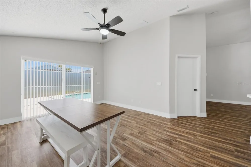 1114 BLOOMINGDALE DRIVE Davenport, FL 33897