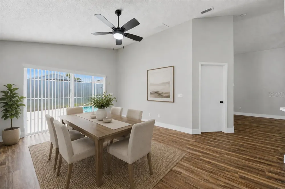 1114 BLOOMINGDALE DRIVE Davenport, FL 33897