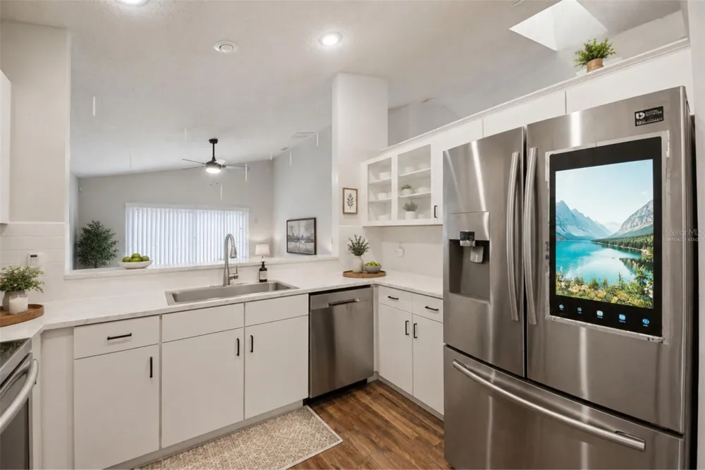1114 BLOOMINGDALE DRIVE Davenport, FL 33897