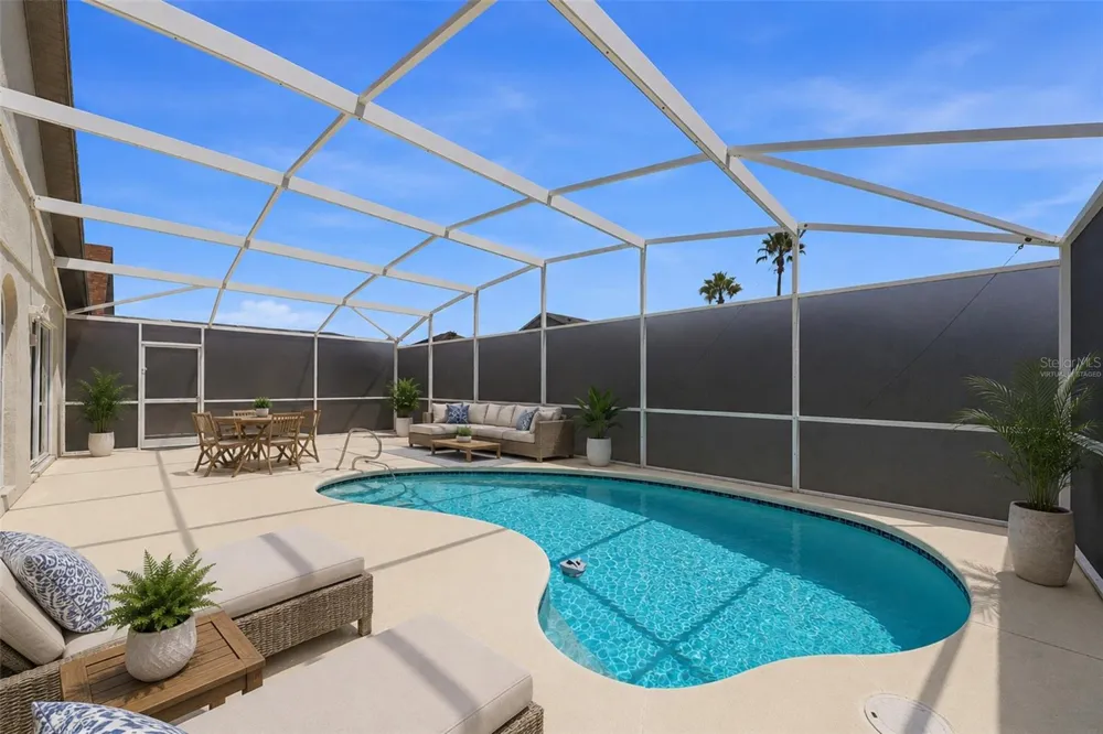1114 BLOOMINGDALE DRIVE Davenport, FL 33897