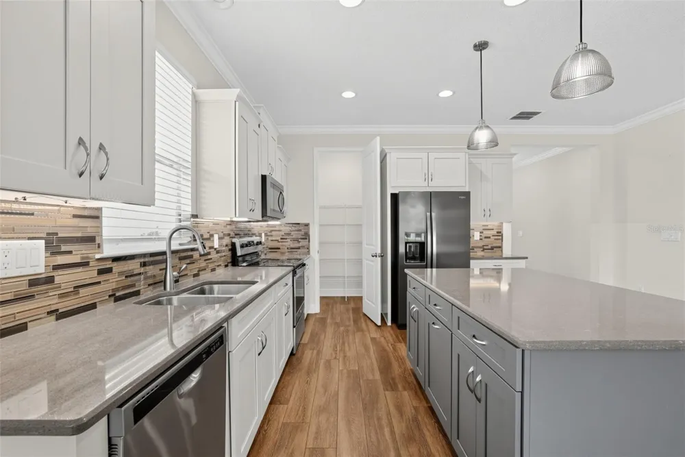 13102 SATIN LILY DRIVE Riverview, FL 33579