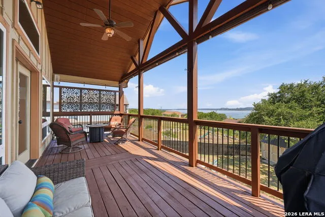 866 Artillery Dr Canyon Lake, TX 78133