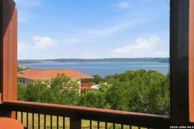 866 Artillery Dr Canyon Lake, TX 78133