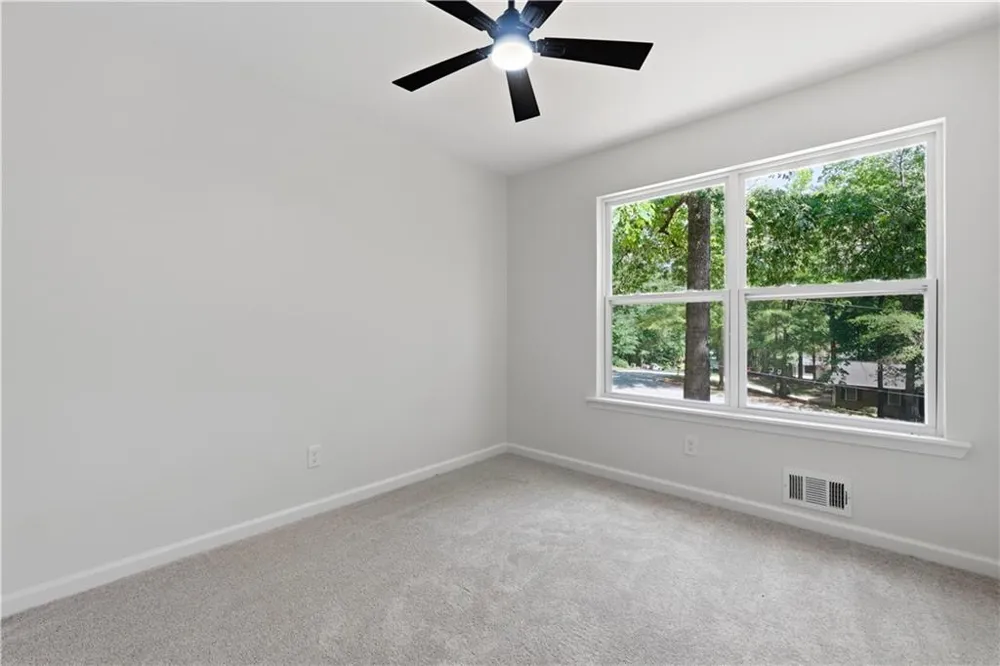 158 Longview Road Stockbridge, GA 30281