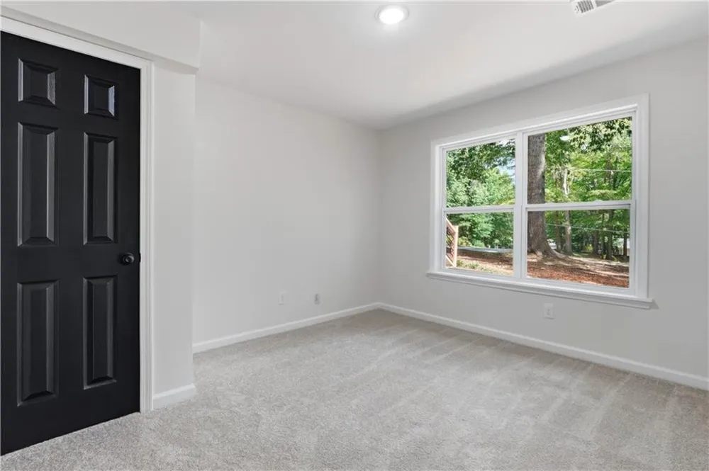 158 Longview Road Stockbridge, GA 30281