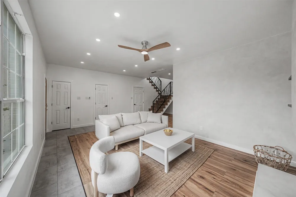 802 Azalia Drive Lewisville, TX 75067