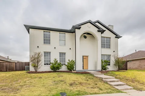 802 Azalia Drive