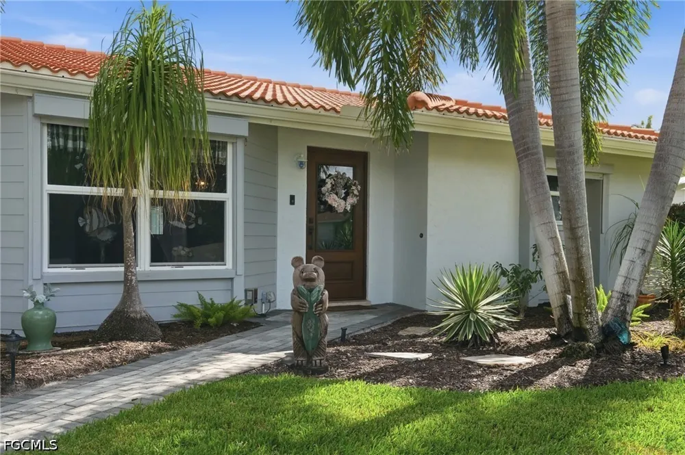 Edgemere Drive Fort Myers, FL 33919