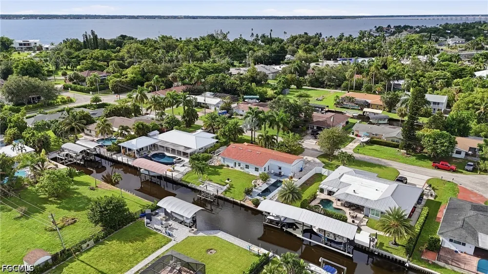Edgemere Drive Fort Myers, FL 33919