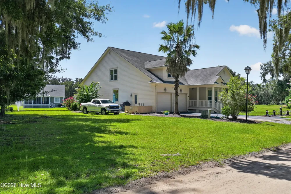 4787 Old Sunbury Road Midway, GA 31320
