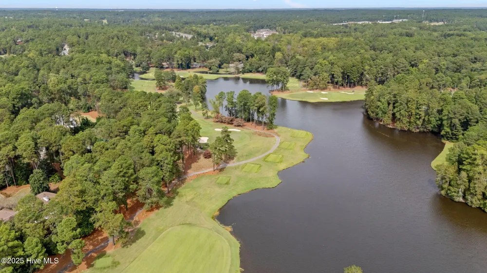 35 Lake Dornoch Drive Pinehurst, NC 28374