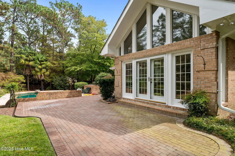 35 Lake Dornoch Drive Pinehurst, NC 28374