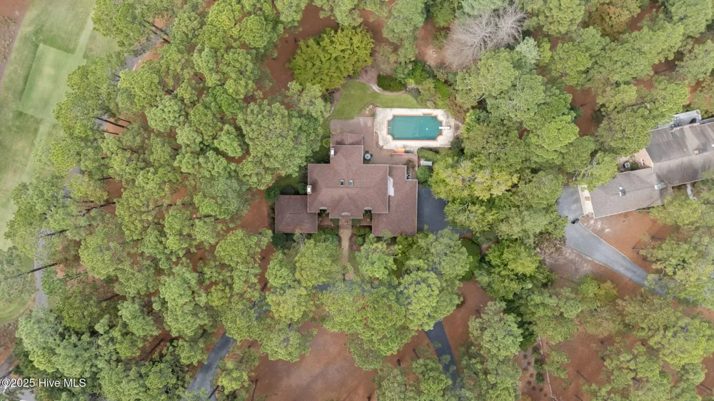 35 Lake Dornoch Drive Pinehurst, NC 28374