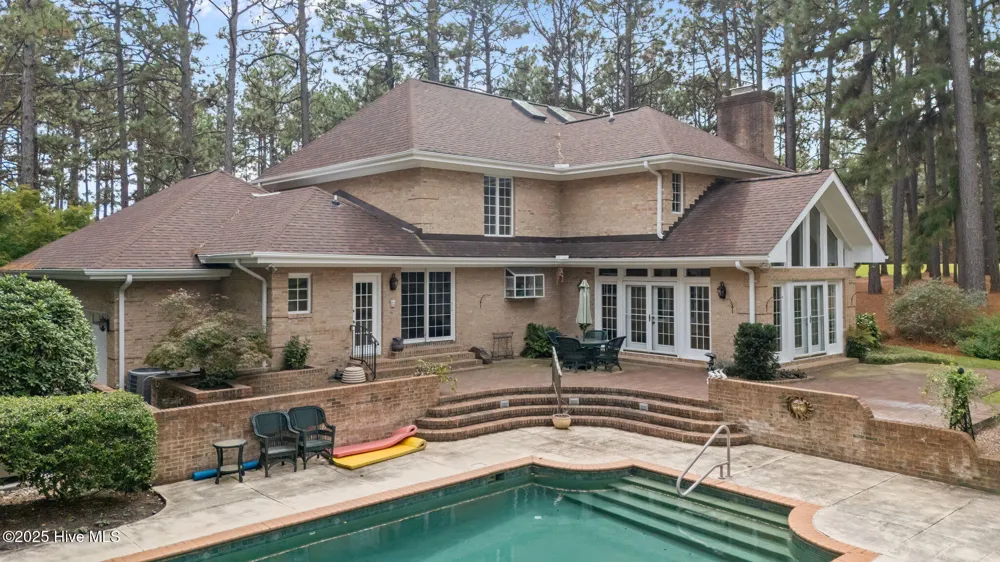 35 Lake Dornoch Drive Pinehurst, NC 28374