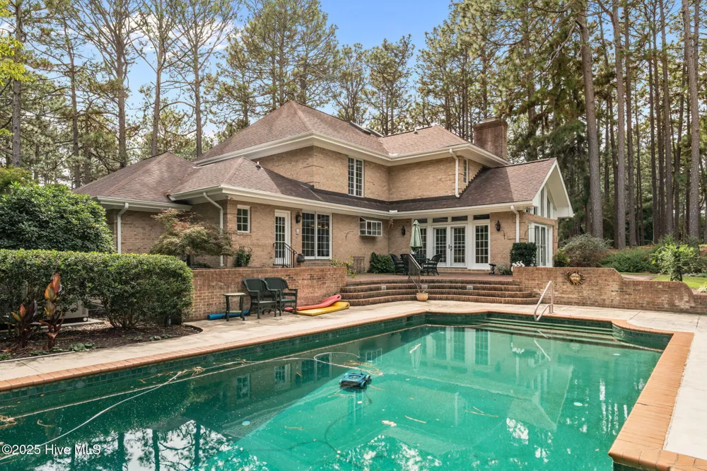 35 Lake Dornoch Drive Pinehurst, NC 28374