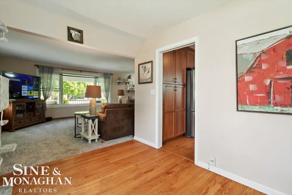 137 E Meldrum Circle St Clair City, MI 48079