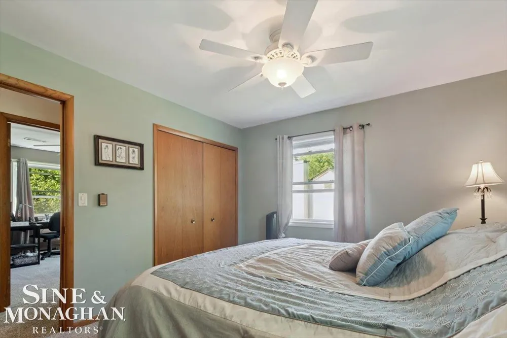 137 E Meldrum Circle St Clair City, MI 48079