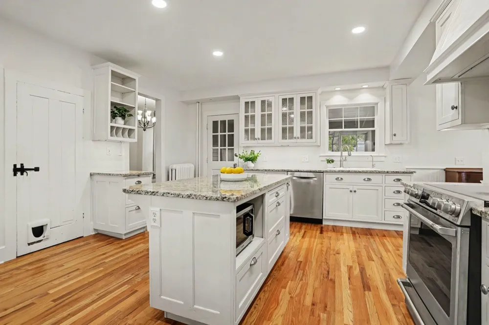 2513 S Westnedge Avenue Kalamazoo City, MI 49008