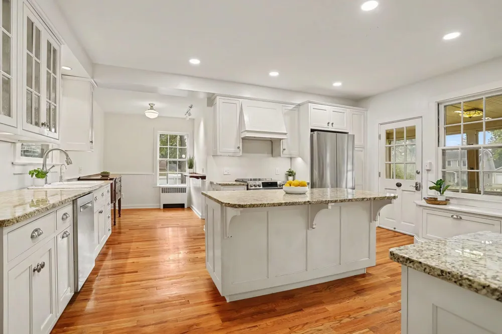 2513 S Westnedge Avenue Kalamazoo City, MI 49008
