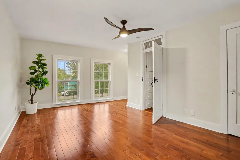2513 S Westnedge Avenue Kalamazoo City, MI 49008