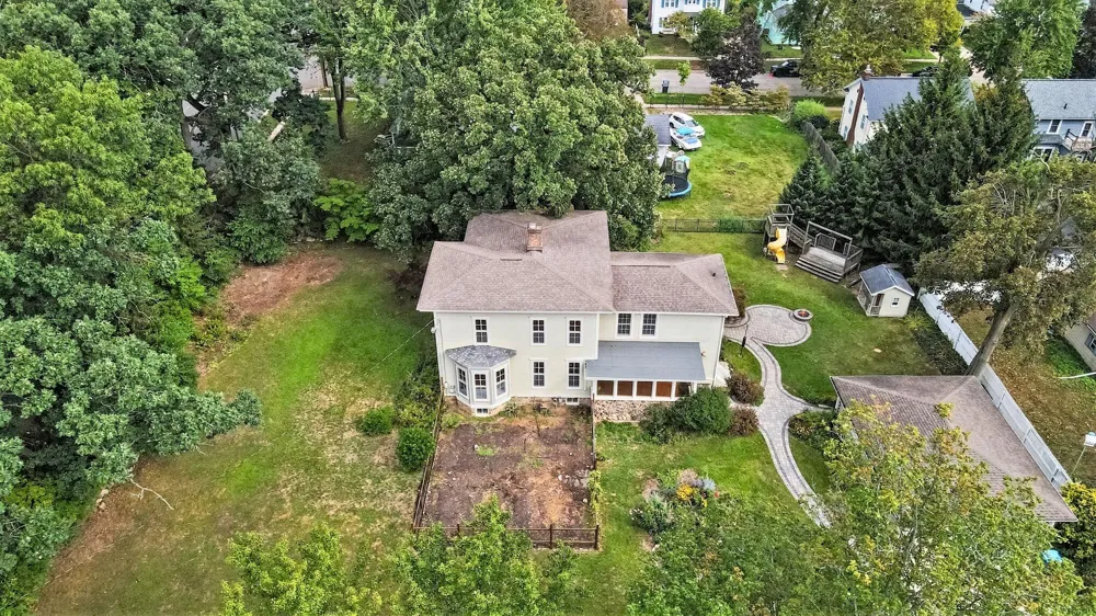 2513 S Westnedge Avenue Kalamazoo City, MI 49008