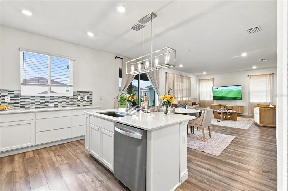 9436 PINEWOOD POINT PLACE Seffner, FL 33584