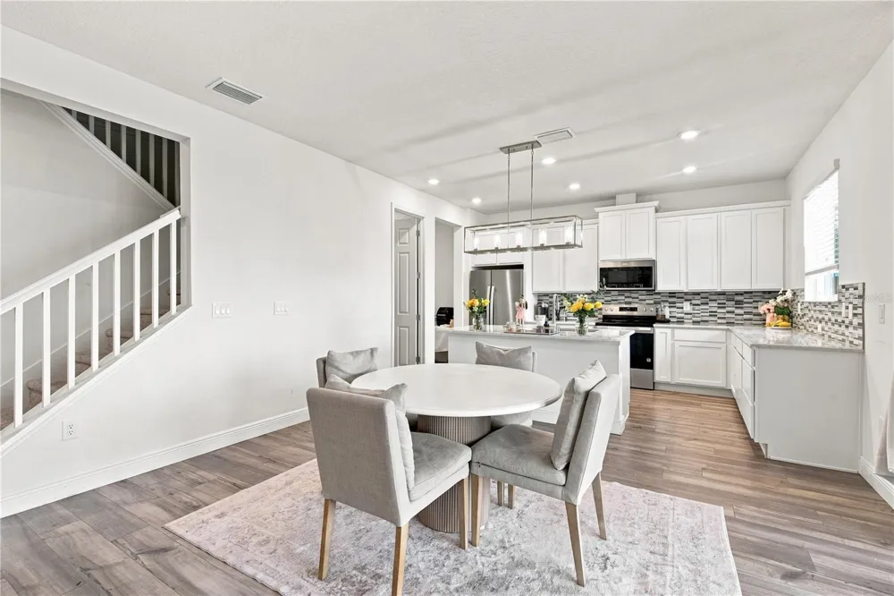 9436 PINEWOOD POINT PLACE Seffner, FL 33584