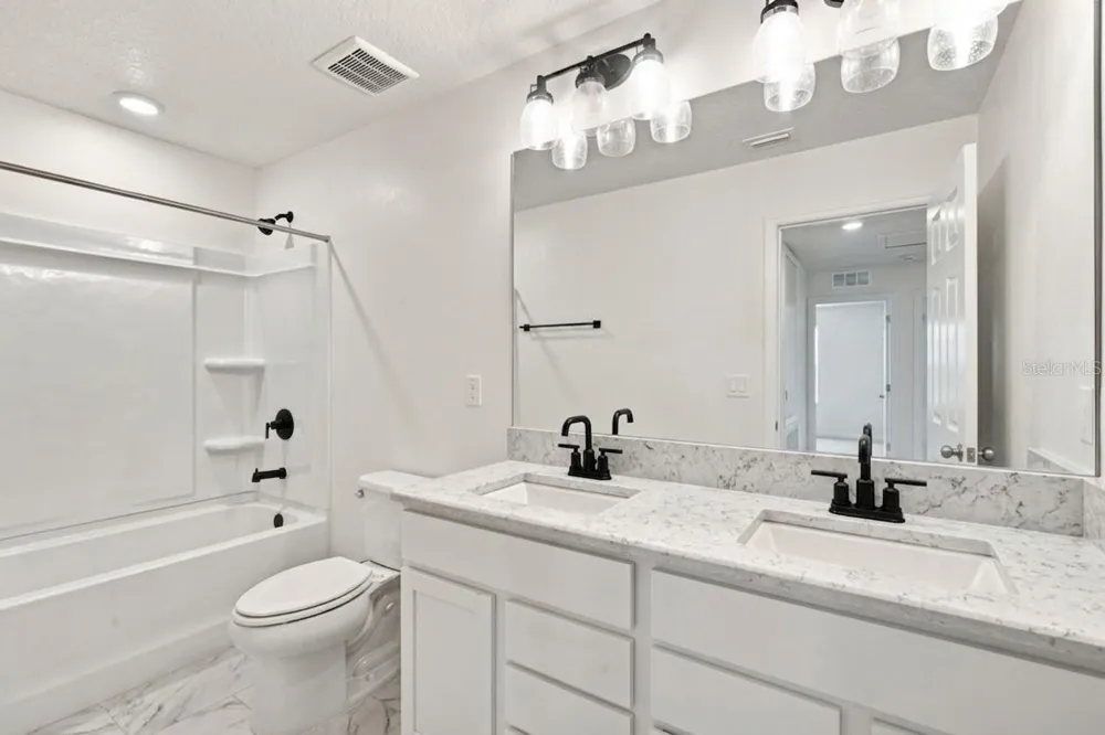 9436 PINEWOOD POINT PLACE Seffner, FL 33584