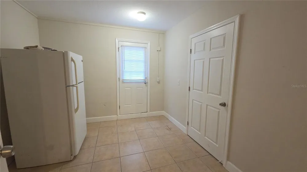 105 S COLORADO AVENUE Deland, FL 32720
