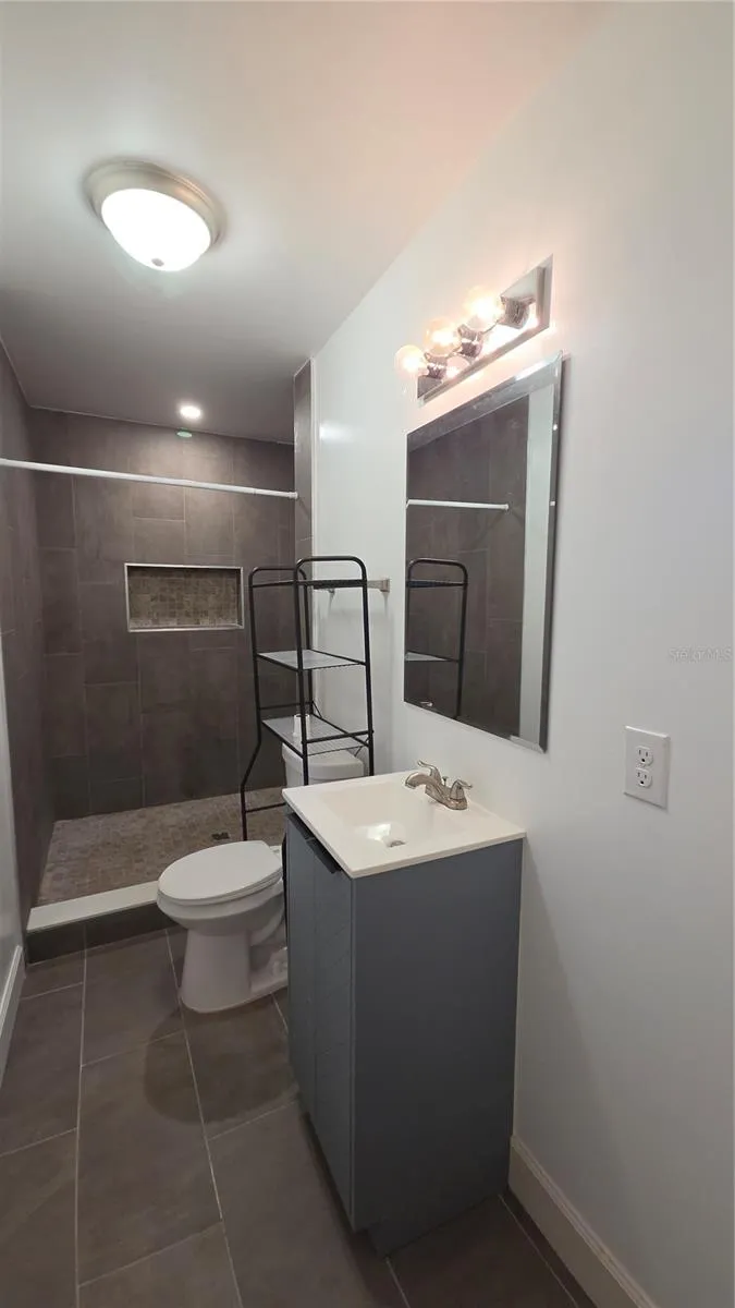 105 S COLORADO AVENUE Deland, FL 32720