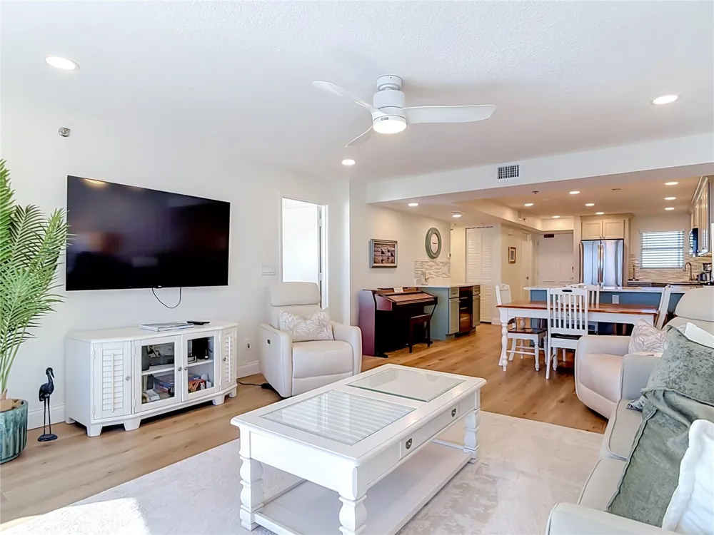 1051 OCEAN SHORE BOULEVARD #904 Ormond Beach, FL 32176