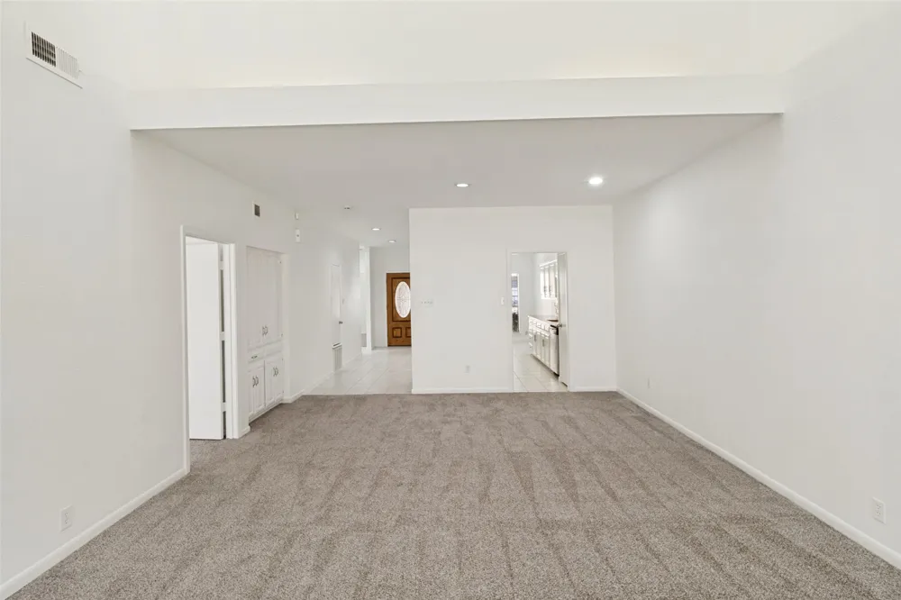 12250 Montego Plaza Dallas, TX 75230