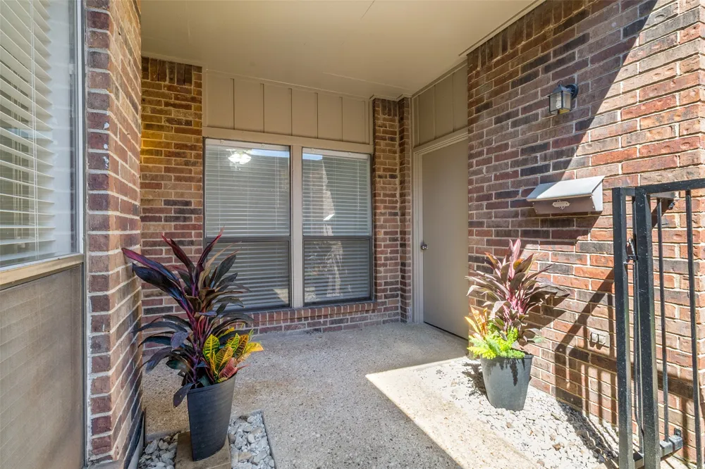 12250 Montego Plaza Dallas, TX 75230