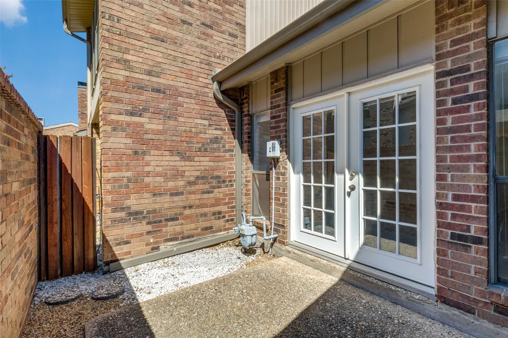 12250 Montego Plaza Dallas, TX 75230
