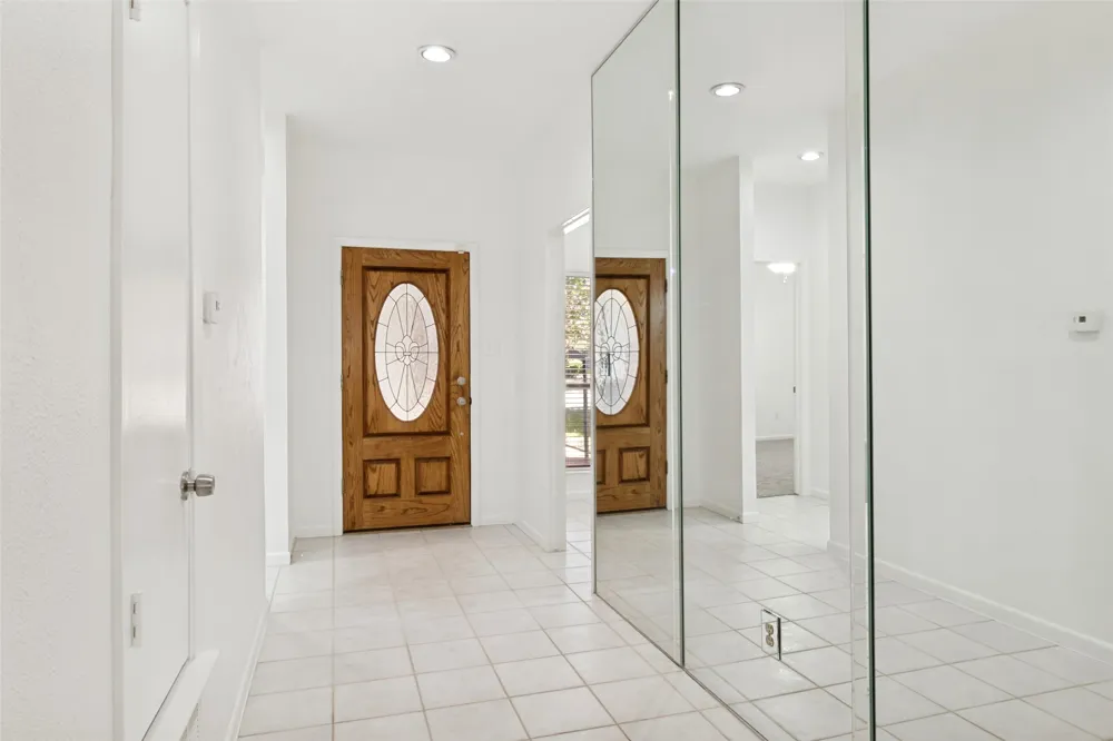 12250 Montego Plaza Dallas, TX 75230