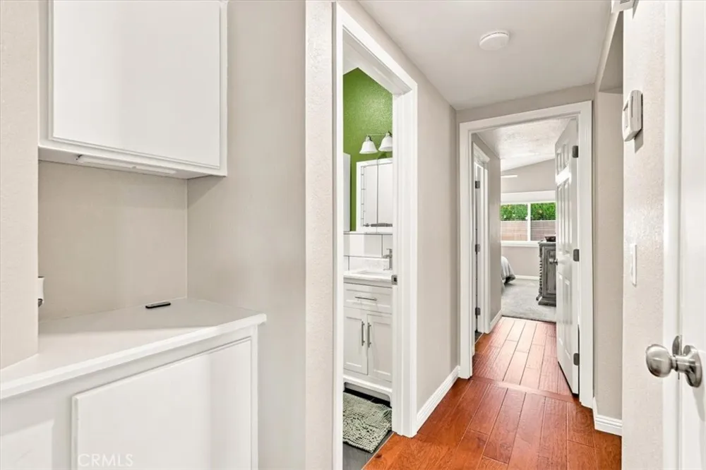 205 Honeysuckle Paso Robles, CA 93446