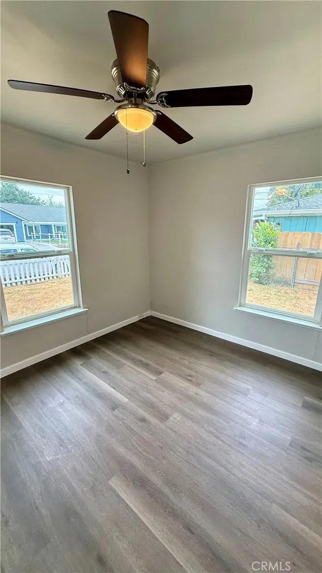 1212 Fig Ln Corning, CA 96021