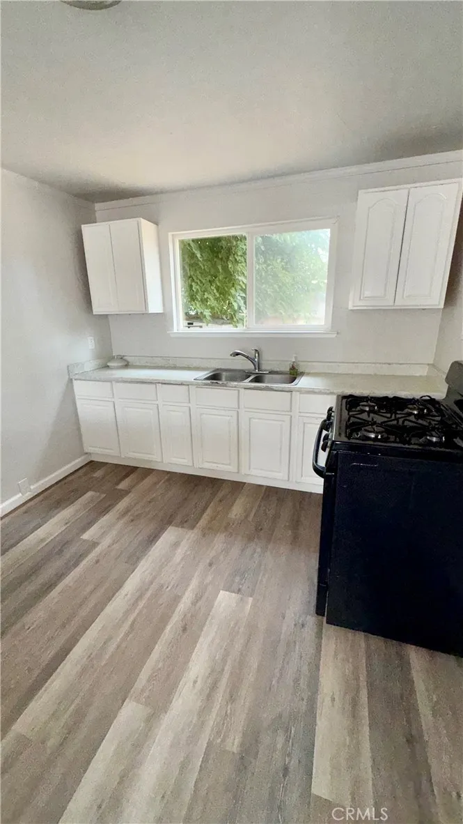 1212 Fig Ln Corning, CA 96021