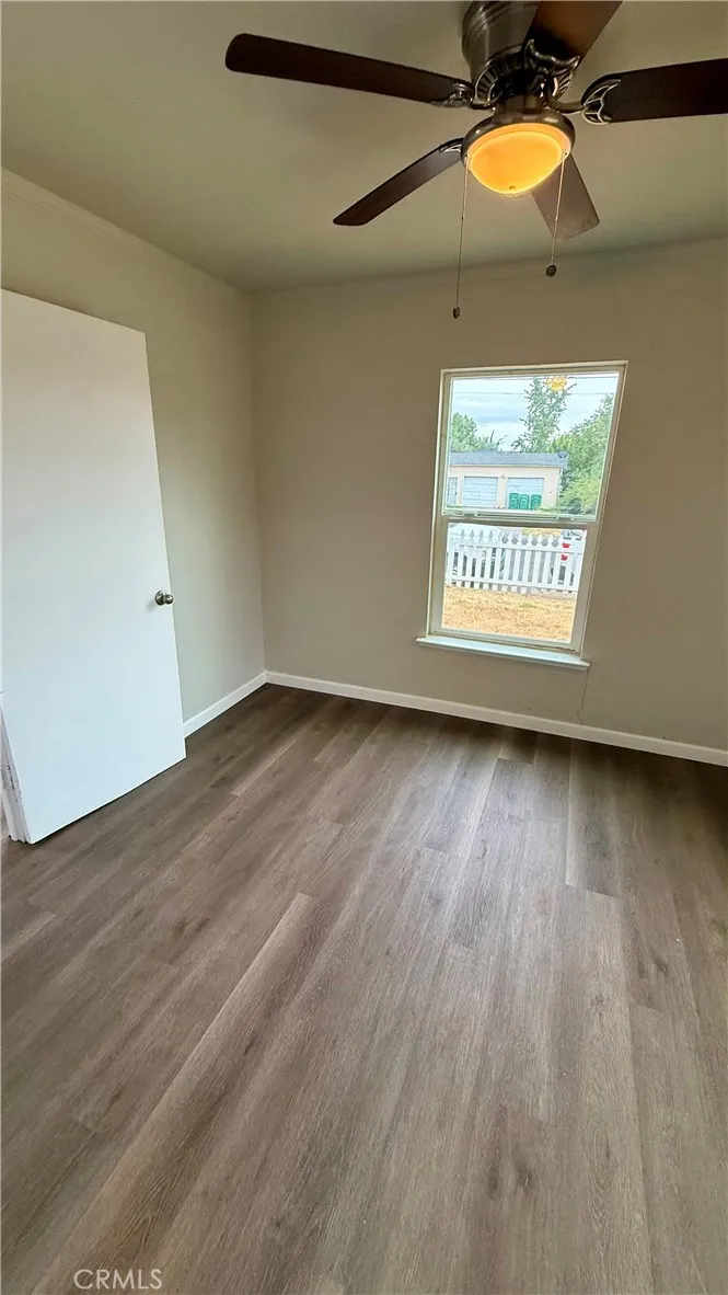 1212 Fig Ln Corning, CA 96021