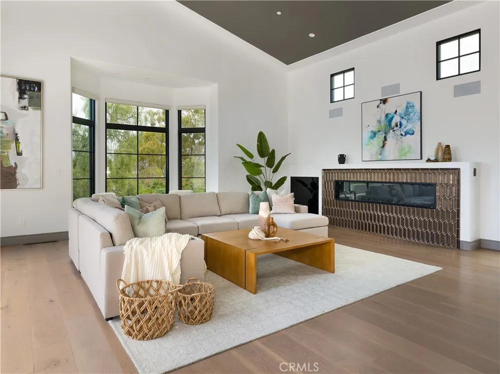 32009 Cape Point Rancho Palos Verdes, CA 90275