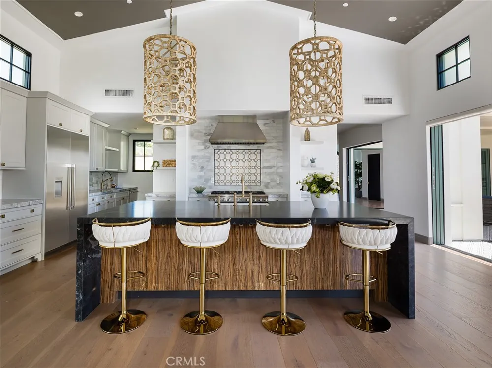32009 Cape Point Rancho Palos Verdes, CA 90275