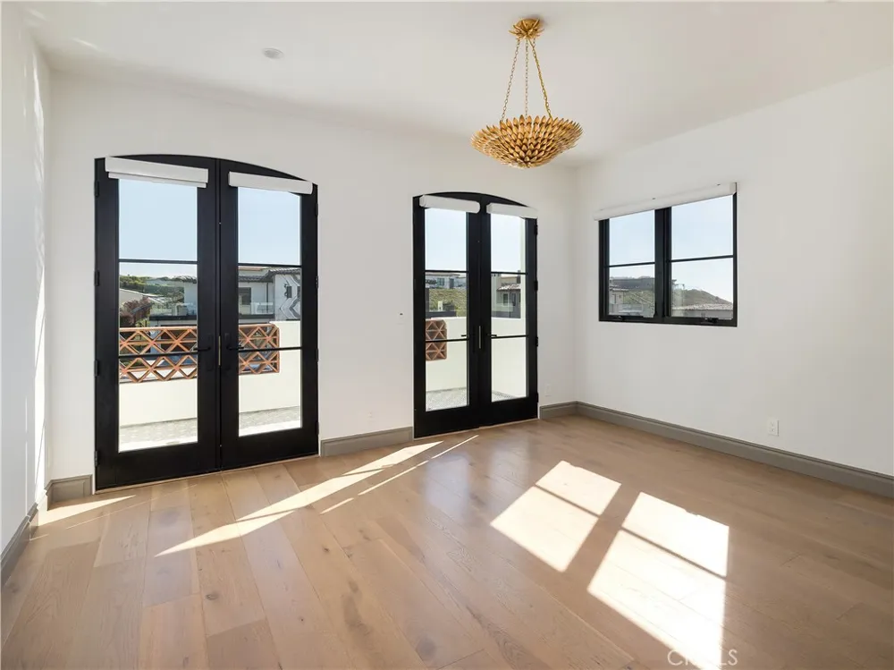 32009 Cape Point Rancho Palos Verdes, CA 90275