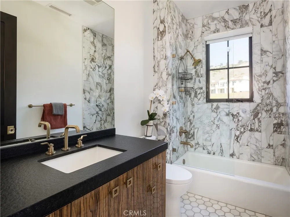 32009 Cape Point Rancho Palos Verdes, CA 90275